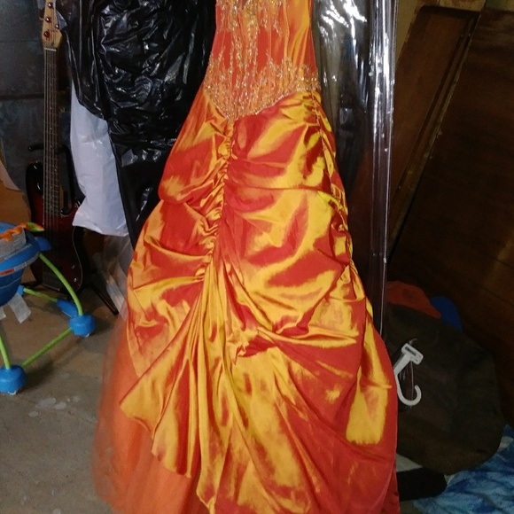 Prom Dress burnt orange - Picture 12 of 12